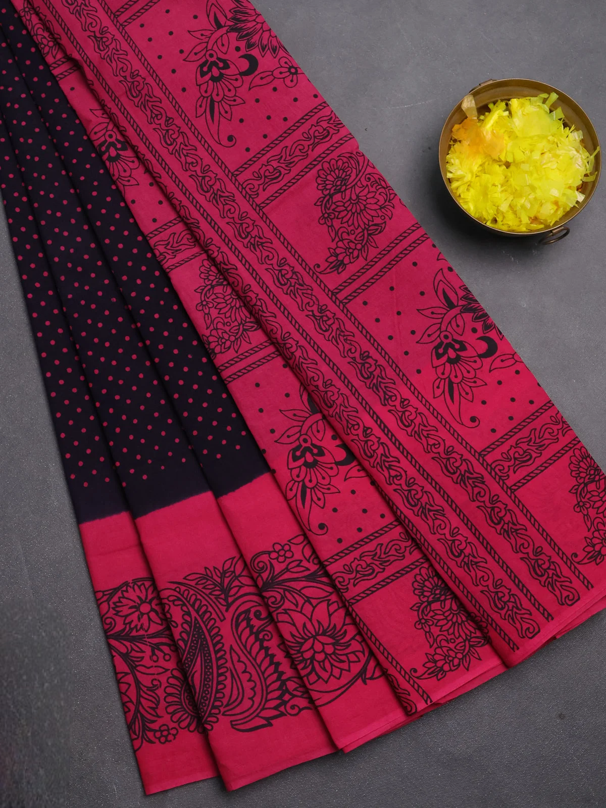 Sungudi Polka Dot Printed Cotton Saree - Deep Navy Blue and Pink